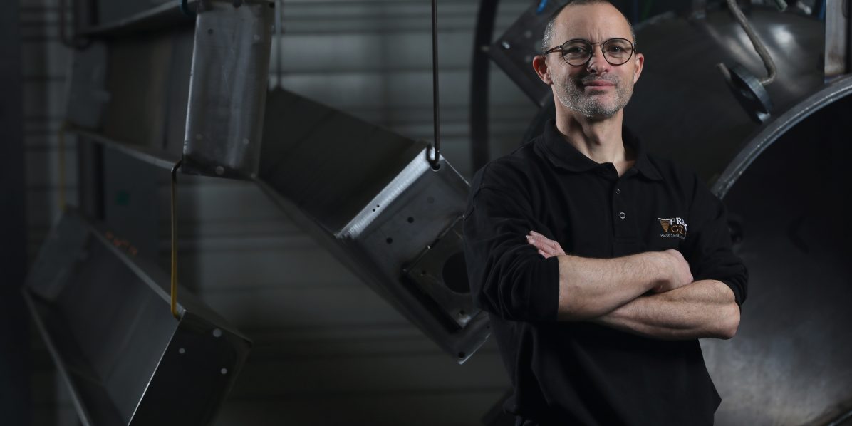 Portrait Industriel LightUp Metal